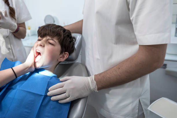 Best Emergency Tooth Extraction in Manhattan, MT